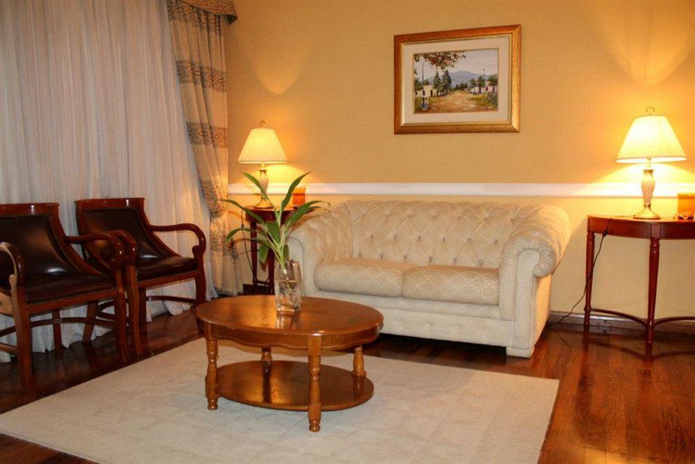 Premier Hill Suites Hotel Asuncion Exterior foto
